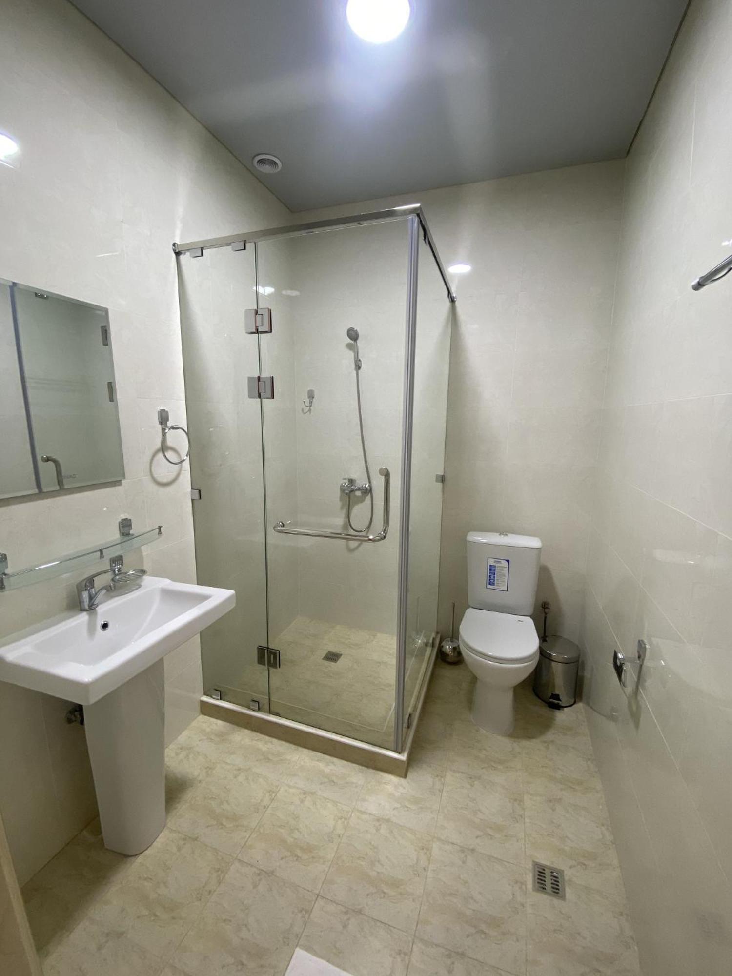 Grand Karavan Hotel Tasjkent Buitenkant foto